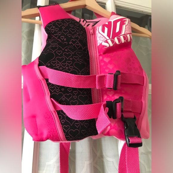 HO Sports size 30-50lbs child life jacket in pink with snaps in GUC - Picture 4 of 9